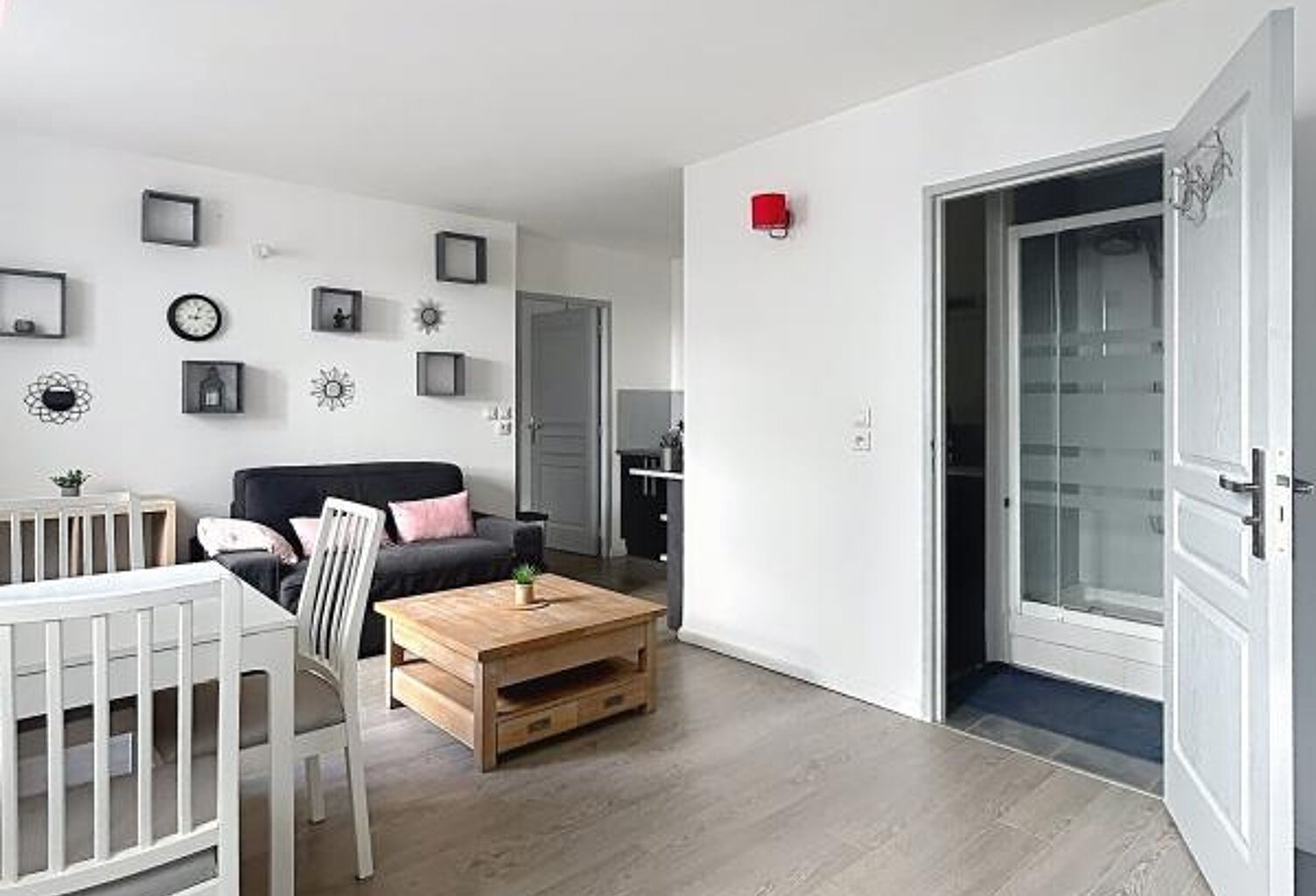 Appartement À Vendre — photo 1