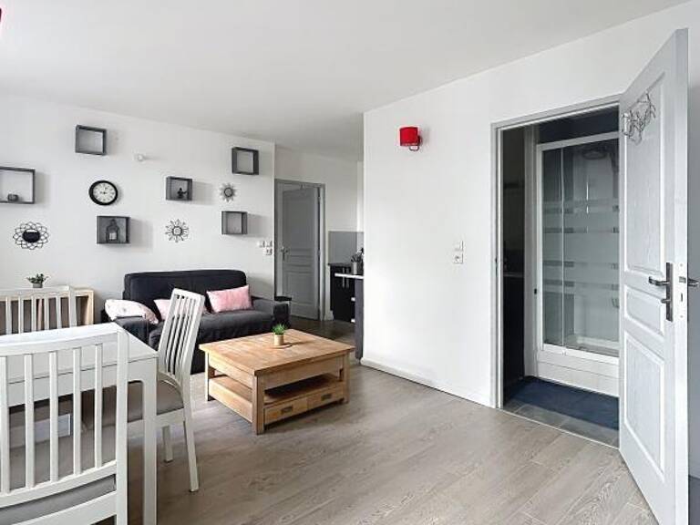 Appartement À Vendre — photo 1