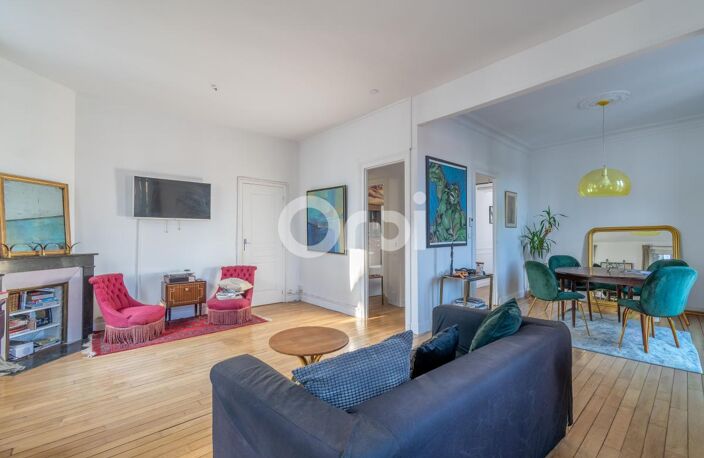 Appartement À Vendre — photo 2