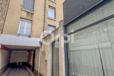 Appartement 4 pièces 220000 €