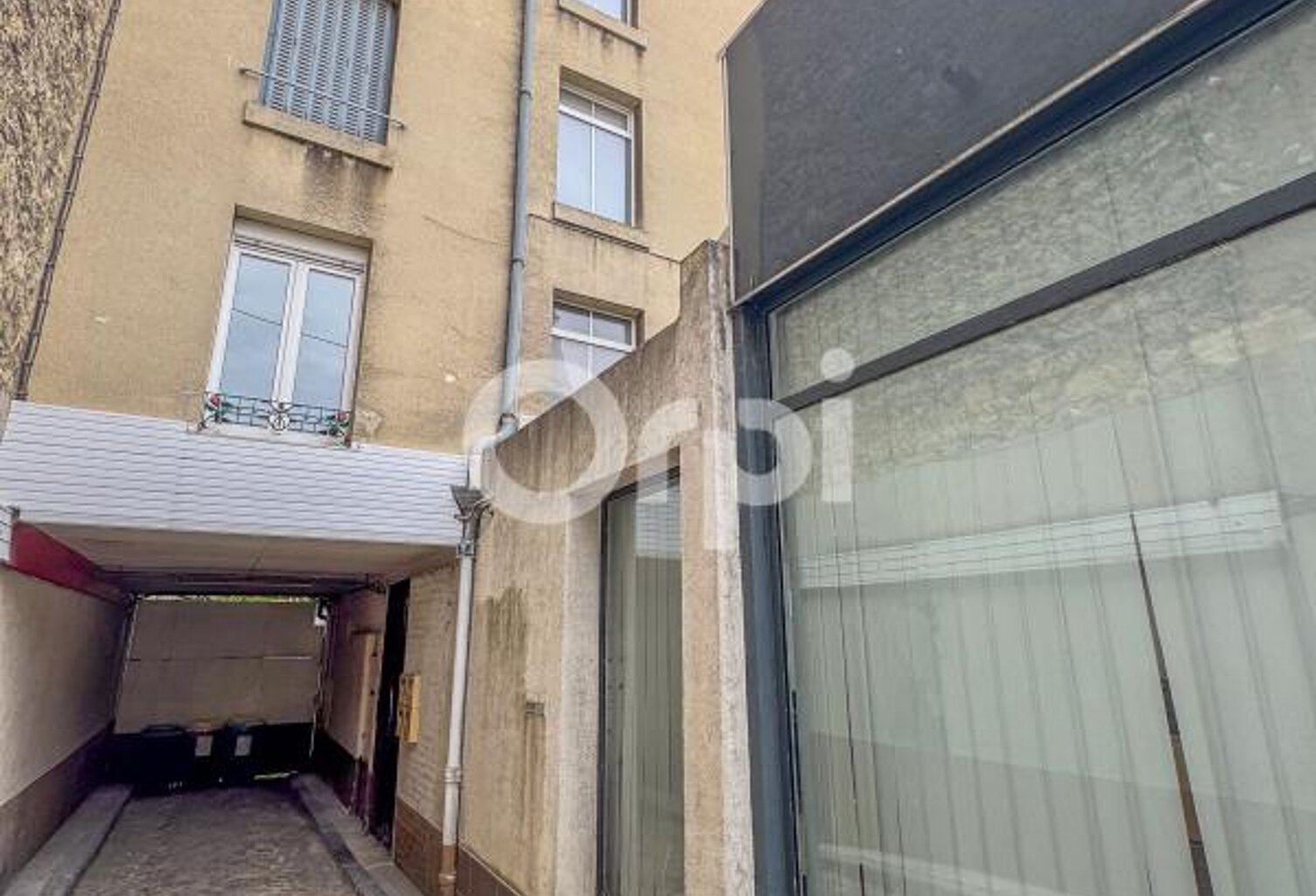 Appartement À Vendre — photo 1