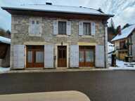 Maison À Vendre - 158m² - Centre village — photo 2