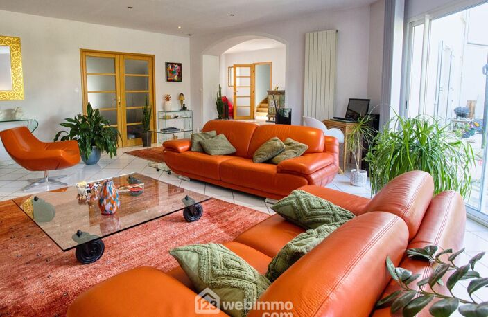 Maison - 148m² - Lagord — photo 4