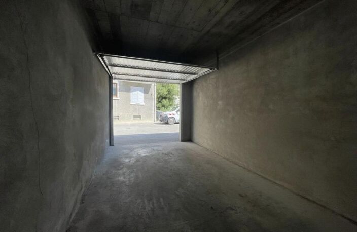 Garage fermé sécurisé - Opportunité Annecy — photo 2