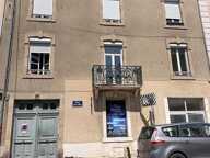 À Millau, à deux pas du centre-ville et des commerces, découvrez cet ensemble immobilier composé de deux appartements offrant un beau potentiel de rentabilité — photo 4