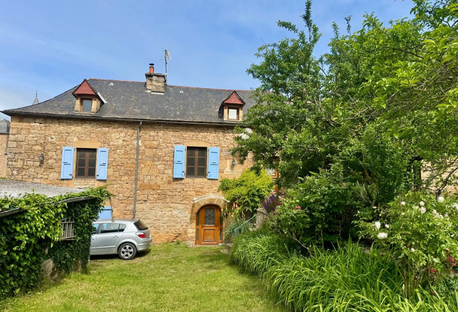 Maison en pierre 140m² habitable – Un véritable cocon au cœur de la campagne ! — photo 1
