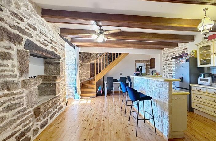 Maison en pierre 140m² habitable – Un véritable cocon au cœur de la campagne ! — photo 2