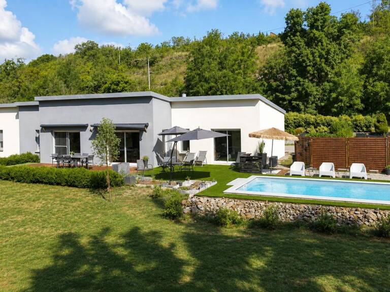 Maison contemporaine 2015 - DPE A - piscine chauffée - plain-pied - 7 min de Rodez — photo 1