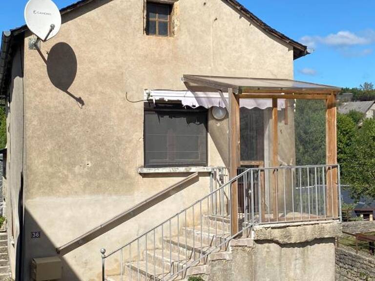 Petit prix, grand potentiel : maison de village à réinventer à Coussergues — photo 1