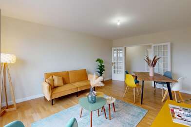 Appartement 4 pièces 890 €