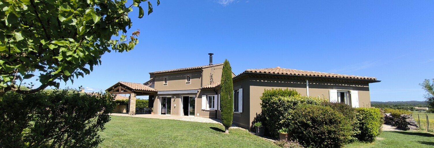 Maison 9 Pièces 200 m² à vendre à Bourdic (30190)