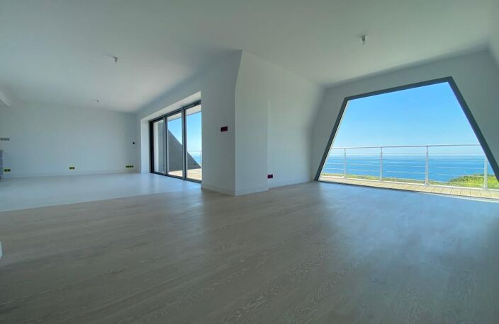 LE CONQUET : Maison entièrement rénovée avec vue mer imprenable ! — photo 2