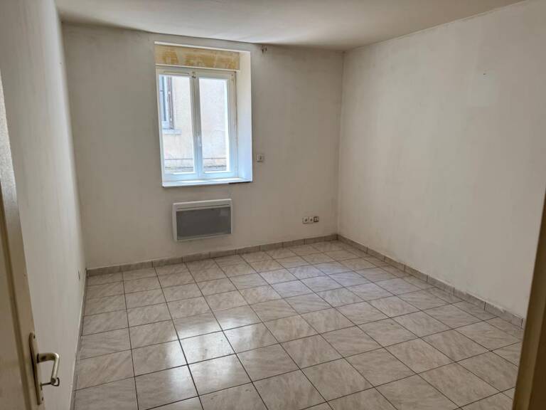 Appartement T3 À Louer Saint-Ambroix — photo 1
