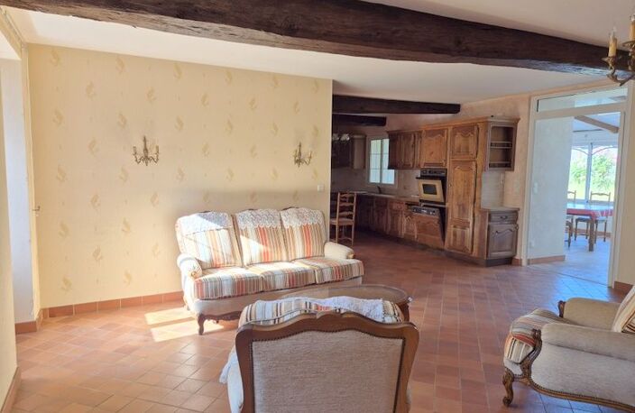 MAISON DE BOURG MITOYENNE EN IMPASSE AVEC TERRAIN GRAND HANGAR A NOELLET — photo 3