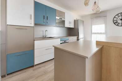 Appartement 4 pièces 385600 €