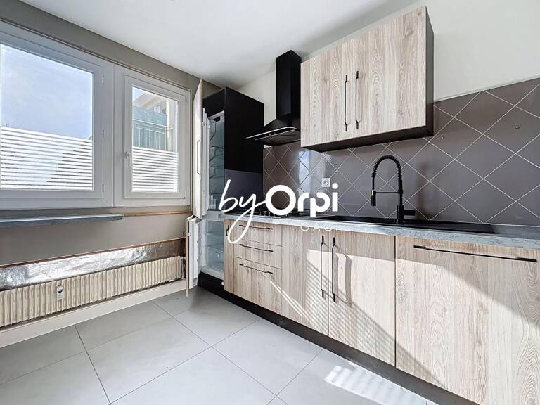 Appartement T4 À Louer CLERMONT-FERRAND — photo 1