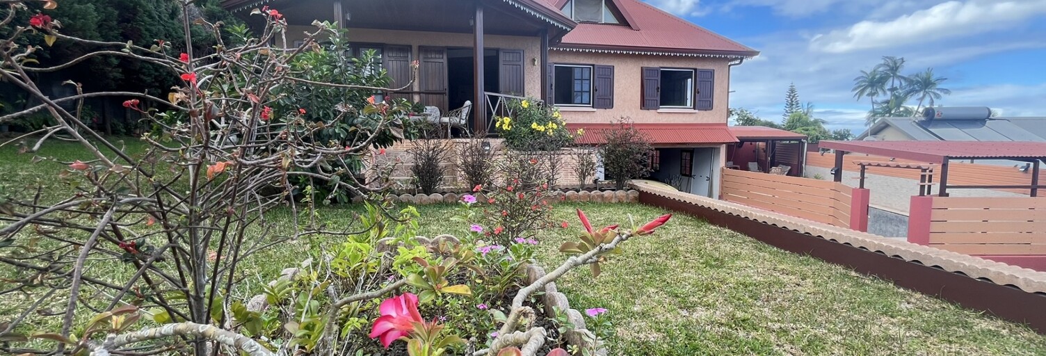 Maison 7 Pièces 150 m² à vendre à Saint-Louis (97421)