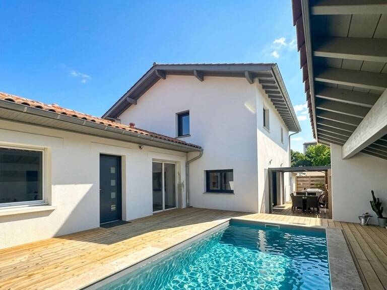 Maison À Vendre — photo 1
