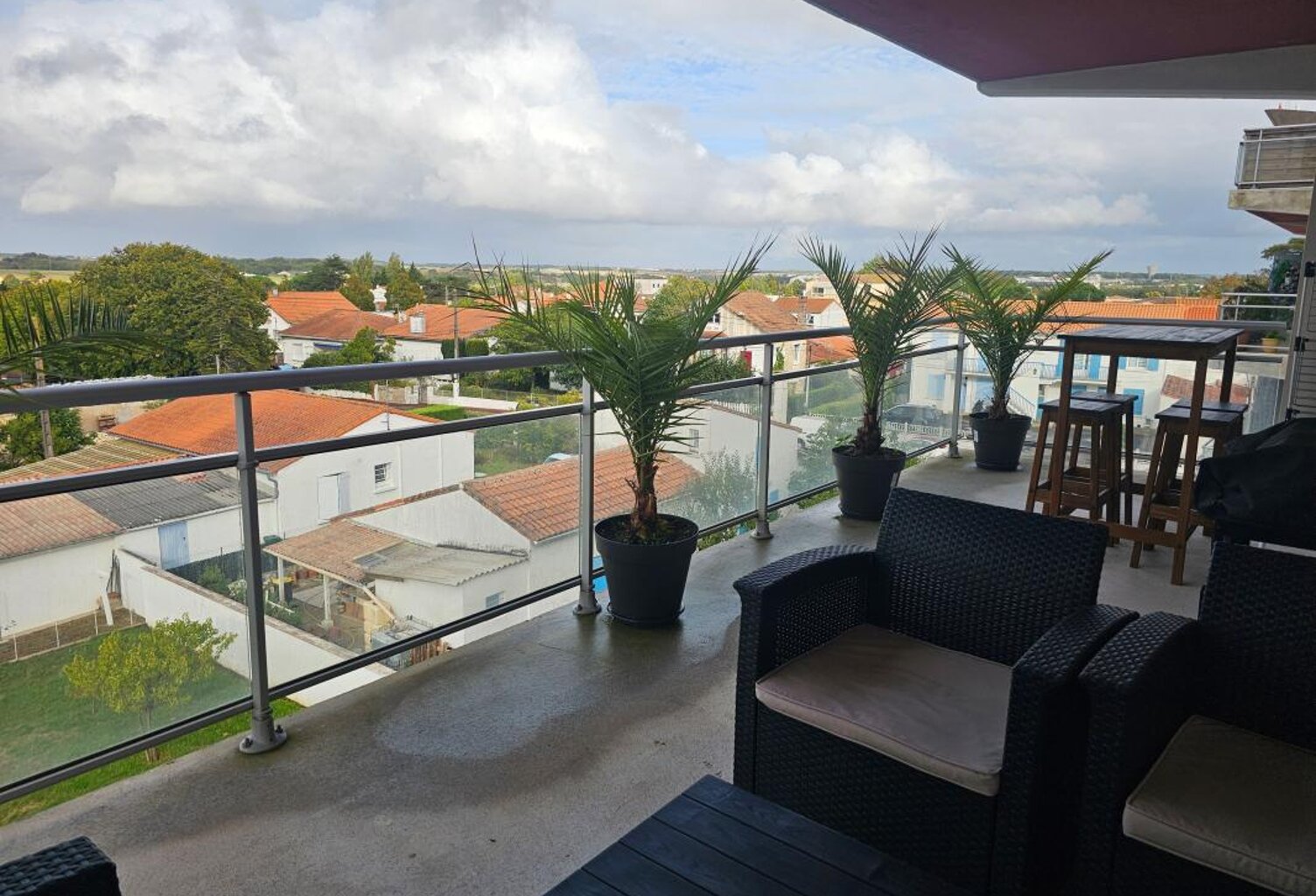 T2 Loué avec terrasse — photo 1