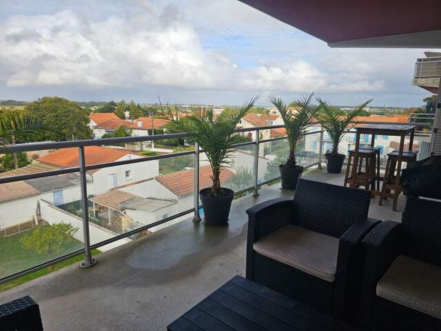 T2 Loué avec terrasse — photo du bien
