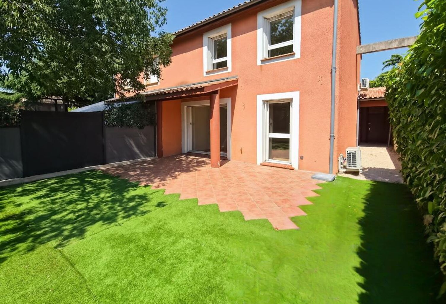 TOULOUSE - Maison T4 avec jardin et garage — photo 1