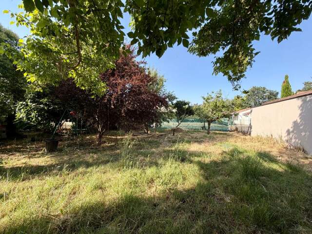 Terrain À Vendre — photo du bien