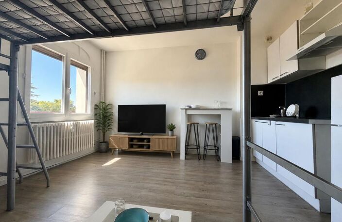 Appartement À Vendre — photo 2
