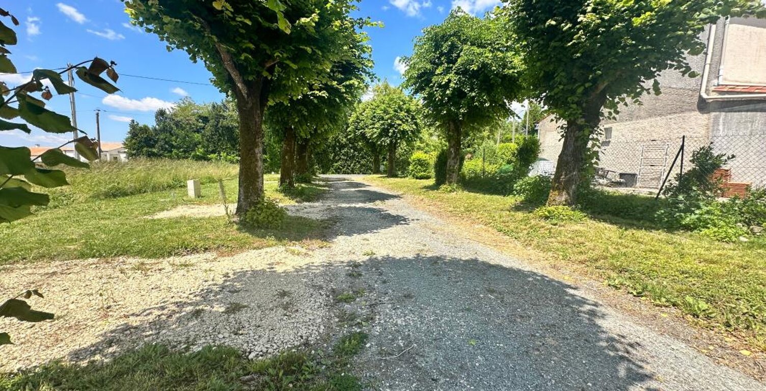 Terrain À Vendre — photo 1