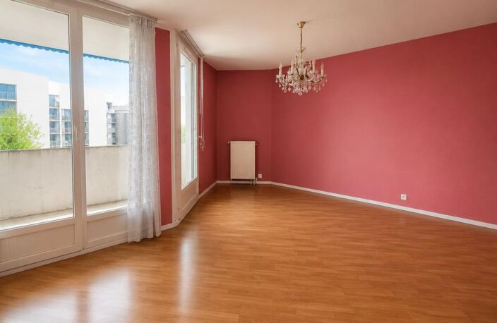 Appartement À Vendre — photo 2
