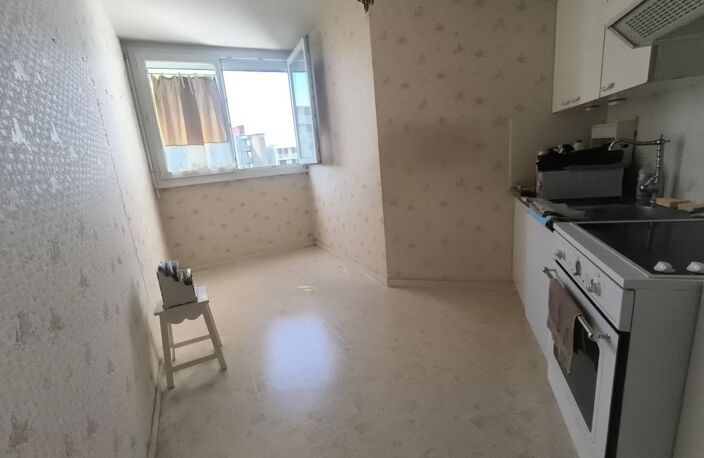 Appartement À Vendre — photo 3