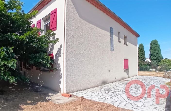 À Vendre : Grande maison familiale ou deux logements – 4 faces avec terrain à Sauvian — photo 2