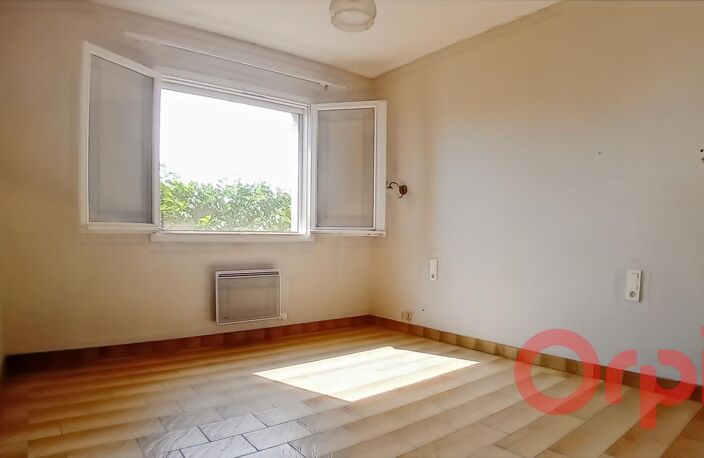 À Vendre : Grande maison familiale ou deux logements – 4 faces avec terrain à Sauvian — photo 5