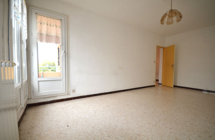 Appartement T4 avec 2 balcons + garage — photo 2
