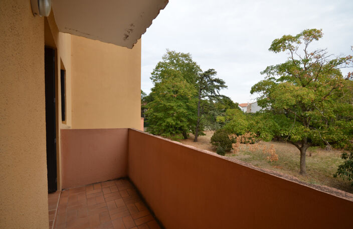 Appartement T4 avec 2 balcons + garage — photo 5