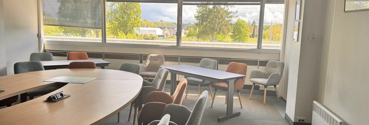 Commerce  25000 m² à vendre à Nazelles-Négron (37530)