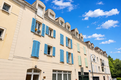 Appartement 4 pièces 2860 €