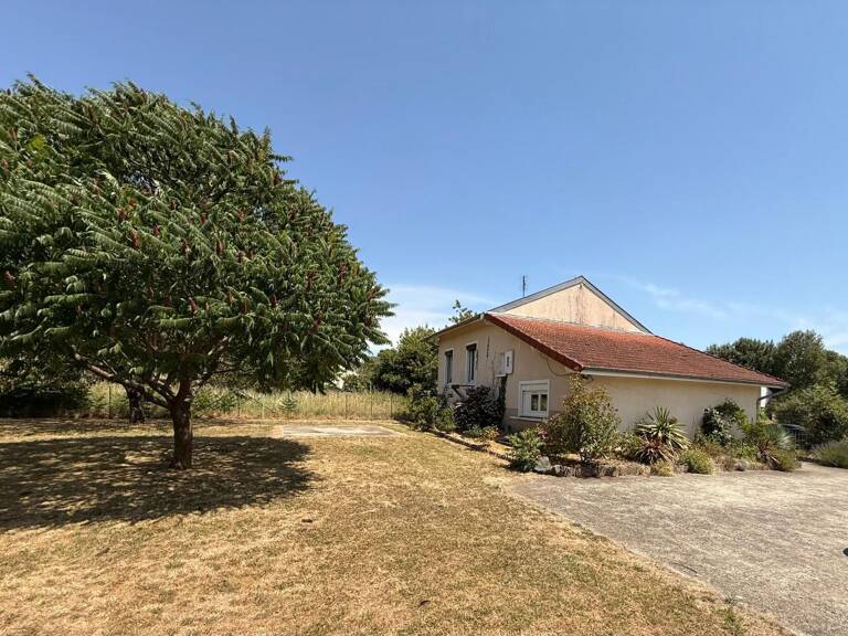Maison À Vendre — photo 1