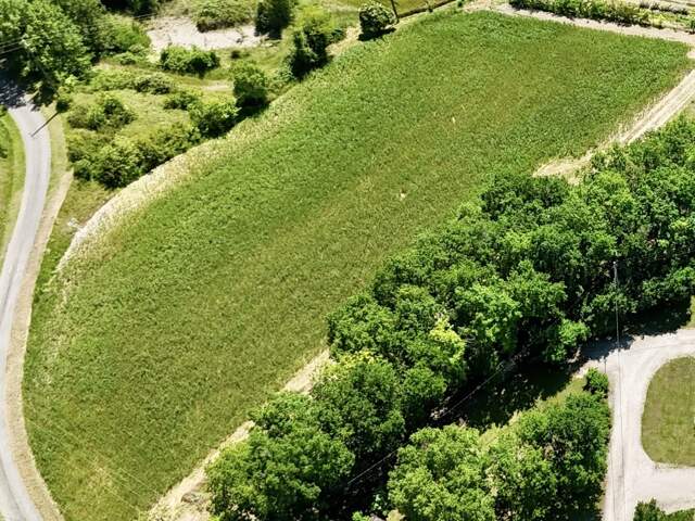 Vente Terrain 5 000 m&sup2; — photo du bien