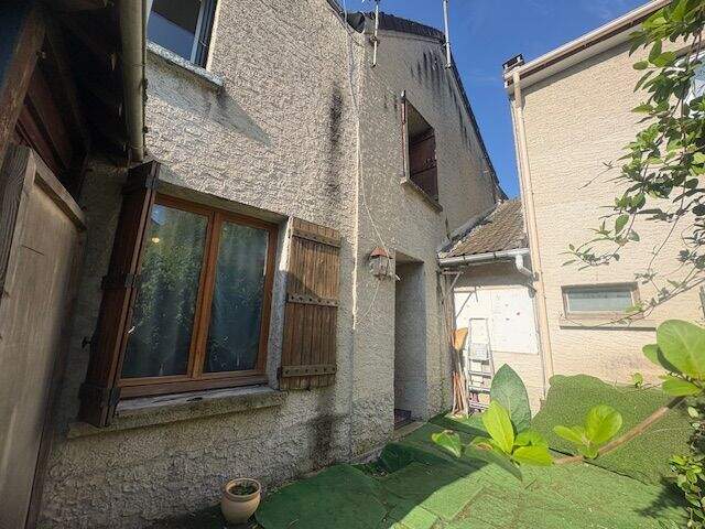 Maison À Vendre — photo du bien