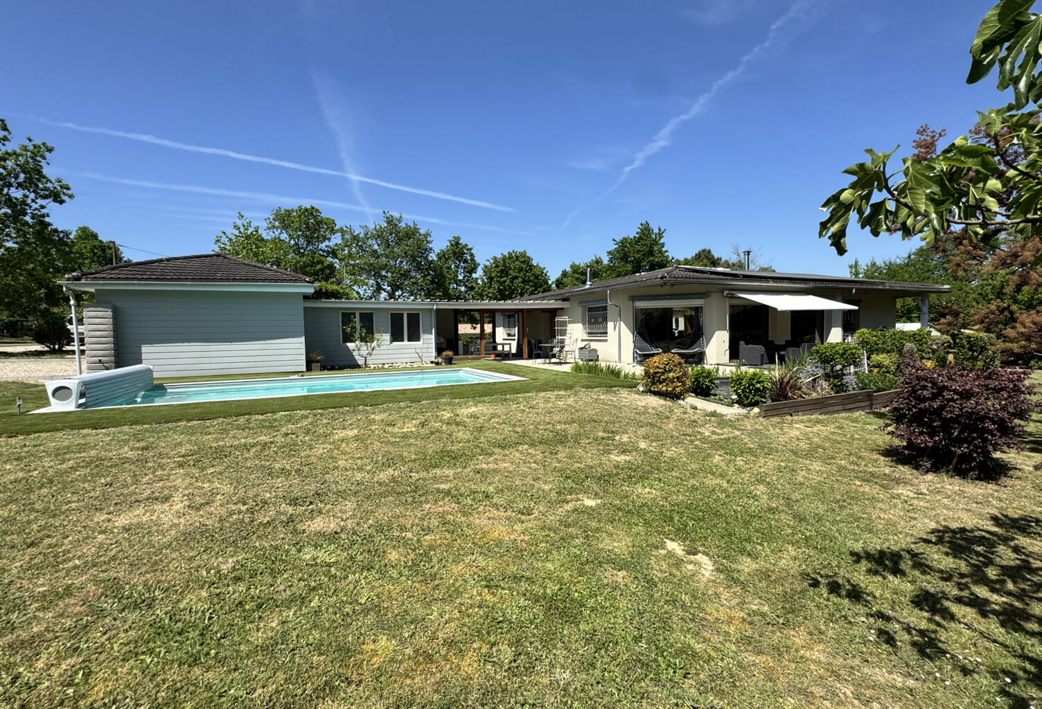 Villa contemporaine avec piscine — photo 1