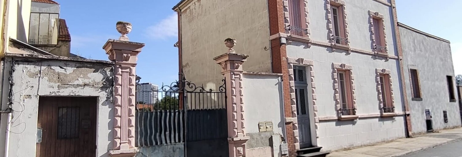 Immeuble  261 m² à vendre à Roanne (42300)