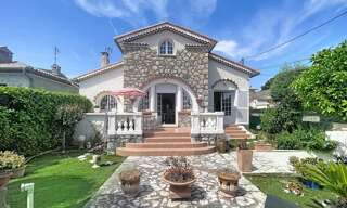 Maison 3 Pièces 101 m² à vendre à Antibes (06160)