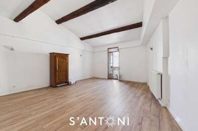 Appartement 4 pièces 307000 €