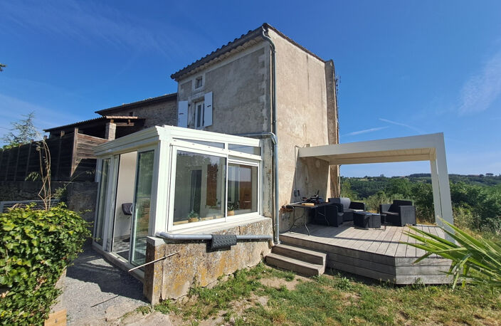 Maison de 66 m2 entièrement rénovée et meublée   Secteur Joyeuse au calme — photo 3