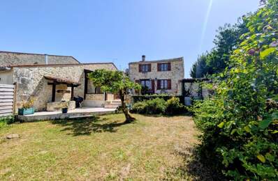 Charmante maison de caractère de 126m2, 5 pièces avec piscine chauffée — photo du bien