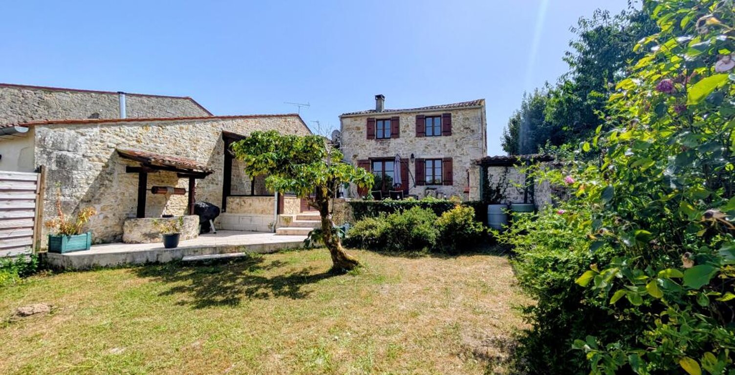 Charmante maison de caractère de 126m2, 5 pièces avec piscine chauffée — photo 1