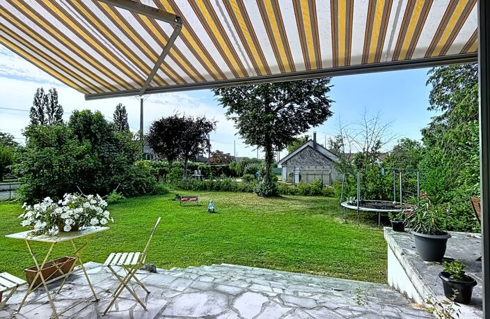 Vente Maison/villa 9 pièces — photo 3