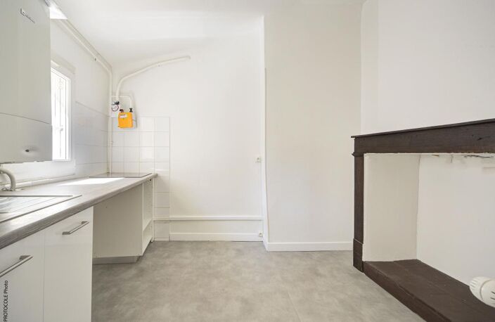 Toulouse Saint Georges Carnot appartement de type 2 dans un immeuble de caractère — photo 5