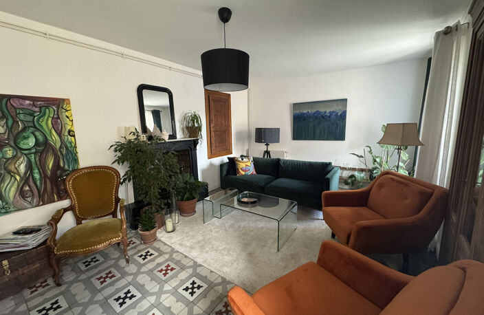 Coup de coeur pour cette élégante maison bourgeoise et sa cou — photo 4