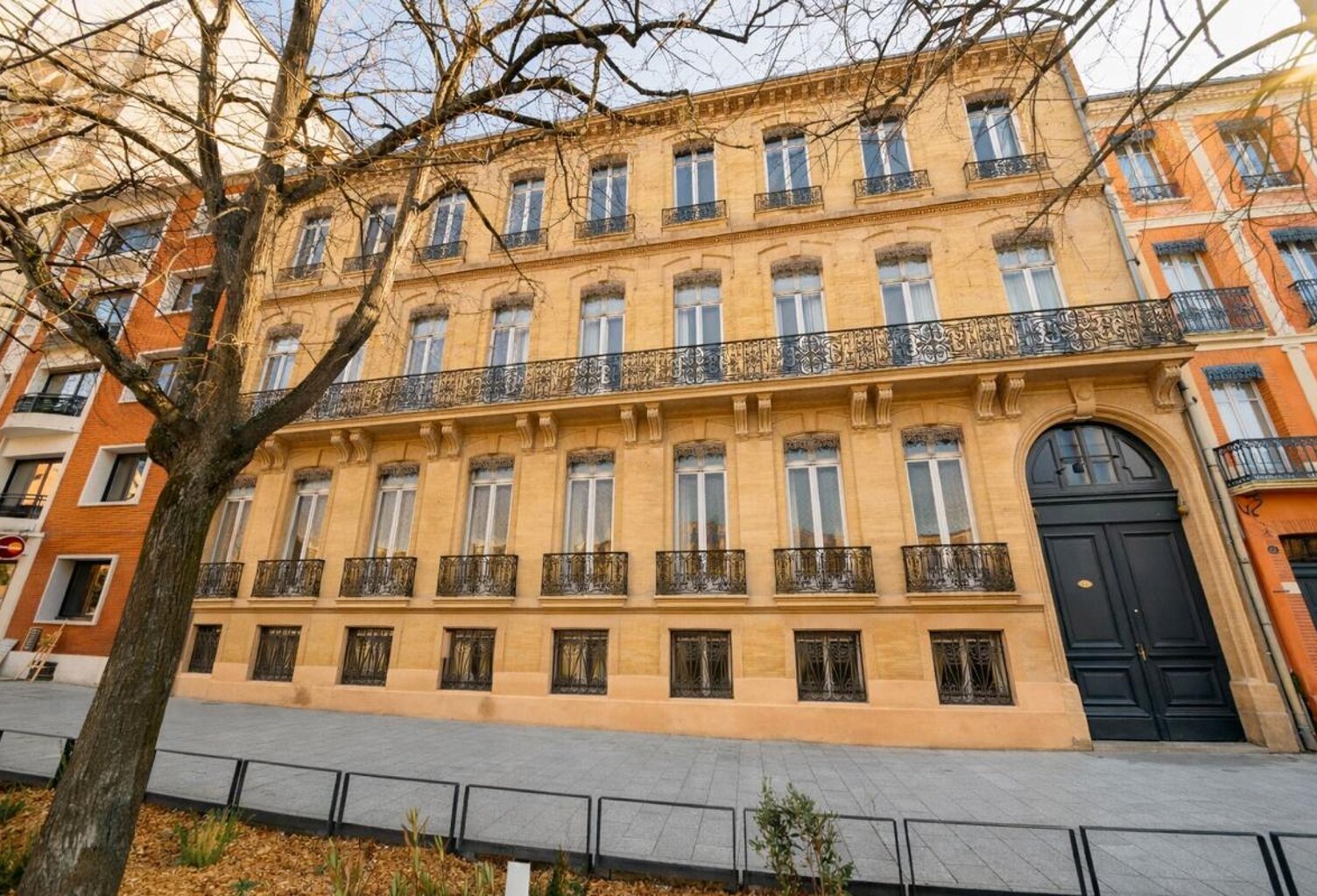 Toulouse Jean-Jaures Wilson plateau à aménager dans immeuble de caractère — photo 1